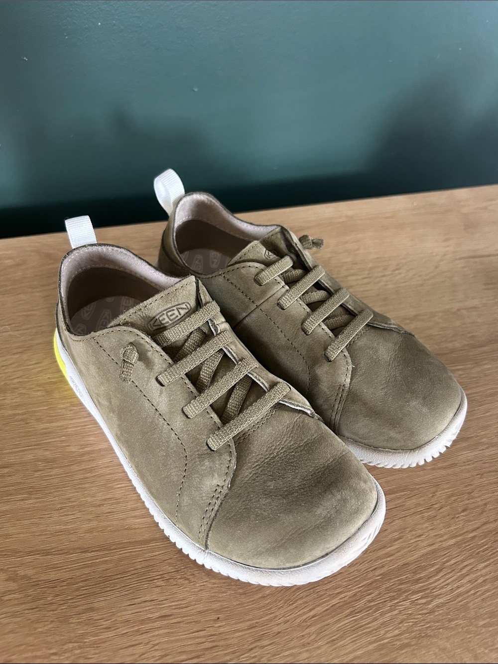 KEEN Olive Green Kids Sneakers with White Soles Sz.2
